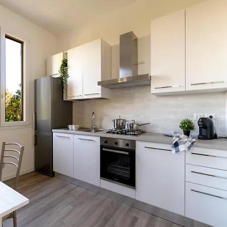 Triple In Frassino Apartman
